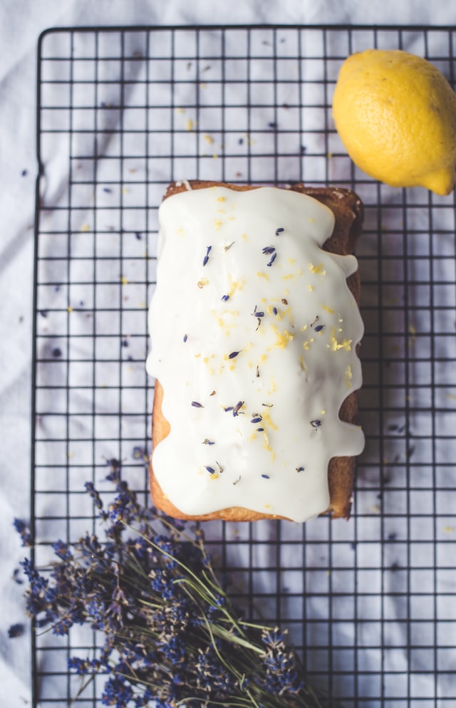 Henry Langdon Chamomile & Lavender Lemon Cake