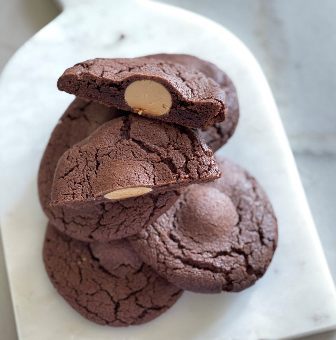 Henry Langdon Pure Cocoa Chocolate Egg Cookies